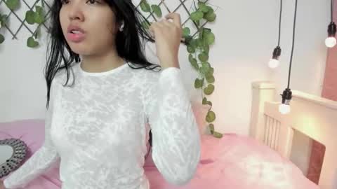 Snapshot of kim_eli chatting on March 1, 6:54 pm kim_eli online show from March 1, 6:54 pm