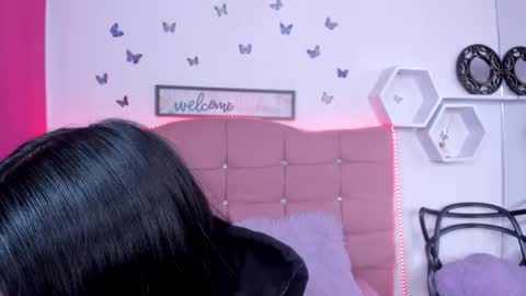 kim  online show from January 13, 3:58 pm