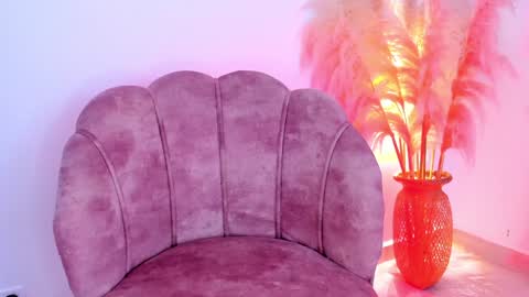 Kim Murphy online show from January 9, 3:44 pm