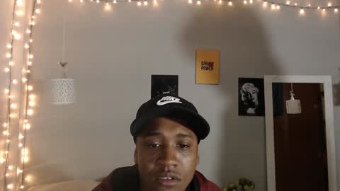 Kim  Yuk online show from January 3, 7:18 pm