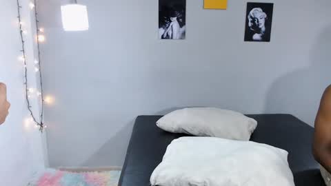 Kim  Yuk online show from January 14, 7:21 pm