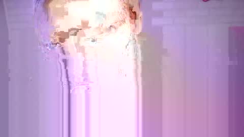 Kimber Crawford online show from September 29, 5:40 pm