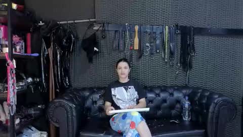Snapshot of kimberly_swan_ chatting on October 21, 5:35 pm KIMBERLY SWAN online show from October 21, 5:35 pm