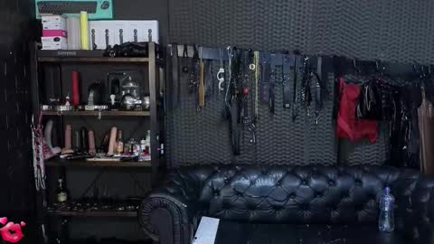 Snapshot of kimberly_swan_ chatting on November 14, 7:23 pm KIMBERLY SWAN online show from November 14, 7:23 pm