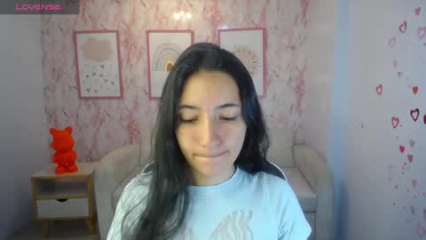 Snapshot of kimberly_thomson_t chatting on September 13, 11:32 am kimberly online show from September 13, 11:32 am