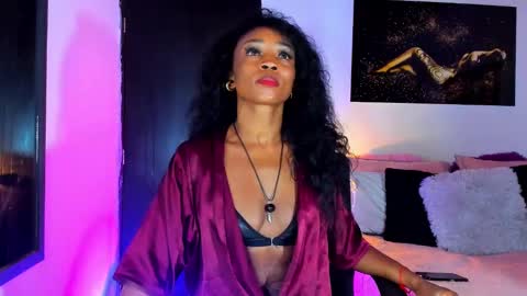 Snapshot of kimberlybanks2 chatting on January 26, 9:18 pm Kimberly Banks online show from January 26, 9:18 pm