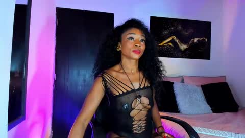 Snapshot of kimberlybanks2 chatting on February 20, 11:32 pm Kimberly Banks online show from February 20, 11:32 pm