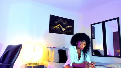 Snapshot of kimberlybanks2 chatting on February 27, 2:32 am Kimberly Banks online show from February 27, 2:32 am