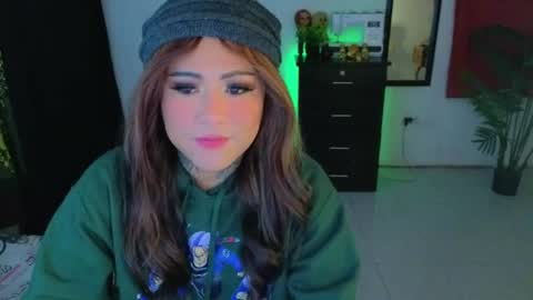 Snapshot of kimberlygati2 chatting on October 25, 2:52 am Kimberly Polizzi online show from October 25, 2:52 am