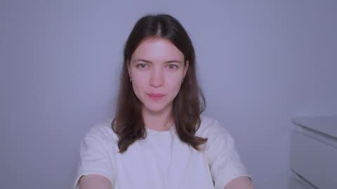 Snapshot of kimberlyhart_ chatting on December 2, 9:24 am Kimberly online show from December 2, 9:24 am