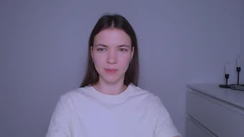 Snapshot of kimberlyhart_ chatting on December 18, 9:36 am Kimberly online show from December 18, 9:36 am