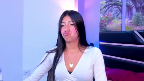 Kimberly Villalobos online show from January 20, 11:35 am