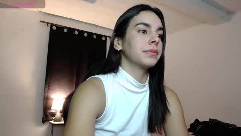 Snapshot of kimcandy_ chatting on November 28, 1:30 am CAMI online show from November 28, 1:30 am