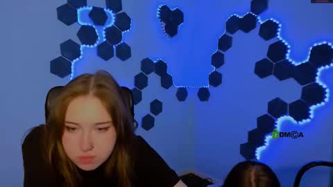 just Kimi  online show from January 6, 9:57 am