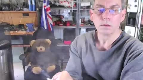 kimintheshed online show from September 29, 2:49 am