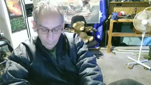 kimintheshed online show from March 28, 9:42 am