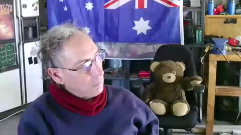 kimintheshed online show from April 26, 3:04 am