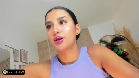 Kim  online show from January 9, 12:35 am