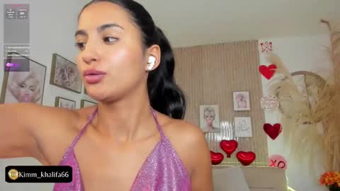 Kim  online show from February 22, 3:45 am