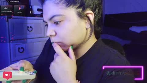 Kimmi online show from March 9, 2:26 am