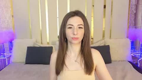 Snapshot of kimmmli chatting on November 22, 7:29 am Margo online show from November 22, 7:29 am