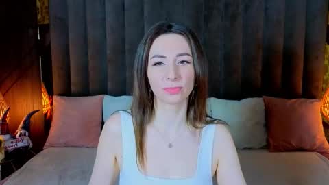 Snapshot of kimmmli chatting on December 16, 2:33 pm Margo online show from December 16, 2:33 pm