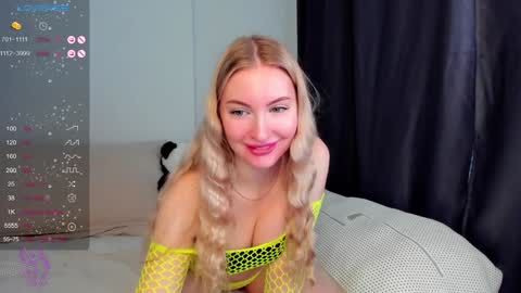 Snapshot of kimmy1_powell chatting on January 16, 5:11 am kimmy1_powell online show from January 16, 5:11 am