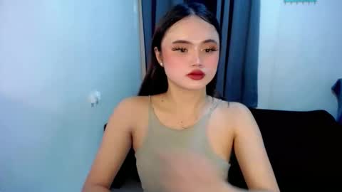 kim ejara online show from April 3, 1:36 am