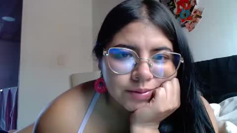 Snapshot of kimmy_kimmy_ chatting on March 11, 8:20 pm Kimmy online show from March 11, 8:20 pm