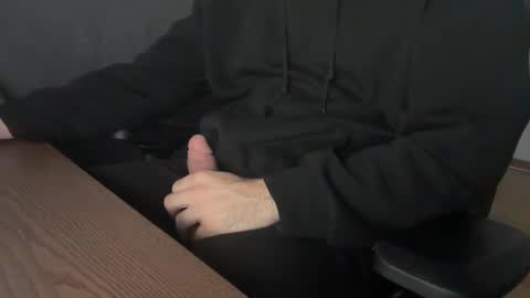 Snapshot of kimmy_muc chatting on October 27, 6:39 am kimmy_muc online show from October 27, 6:39 am