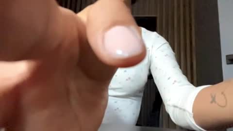 Snapshot of kimmy_sunn chatting on September 9, 4:28 pm Kimmy online show from September 9, 4:28 pm