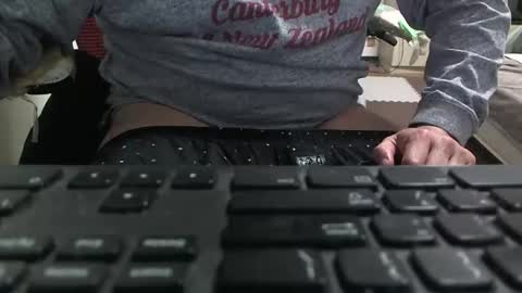 Snapshot of kinchan069 chatting on January 17, 2:28 pm kinchan069 online show from January 17, 2:28 pm