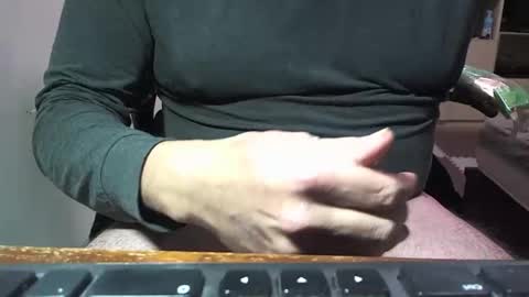 Snapshot of kinchan069 chatting on January 21, 2:48 pm kinchan069 online show from January 21, 2:48 pm