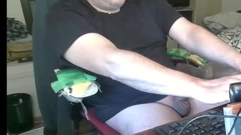 Snapshot of kinchan069 chatting on December 1, 12:04 am kinchan069 online show from December 1, 12:04 am