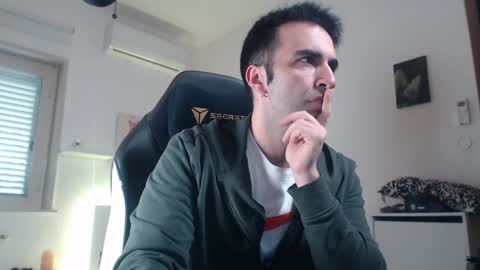 king7045 online show from March 11, 9:34 am