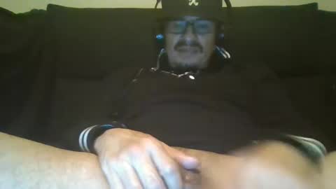 Snapshot of king761987 chatting on September 23, 10:02 pm king761987 online show from September 23, 10:02 pm