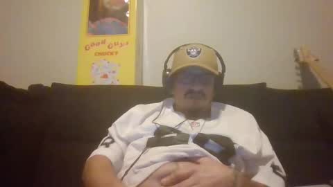 Snapshot of king761987 chatting on October 25, 2:41 am king761987 online show from October 25, 2:41 am