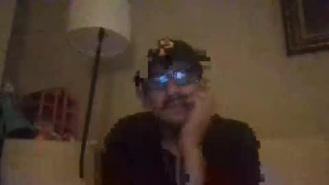 Snapshot of king761987 chatting on December 16, 11:32 pm king761987 online show from December 16, 11:32 pm