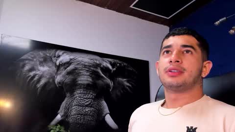 Angel Falconer online show from January 13, 12:38 am