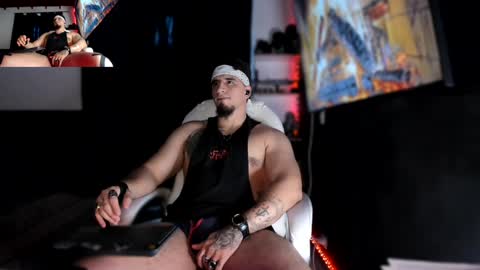 Snapshot of kingbear777 chatting on January 26, 9:18 pm King Bear online show from January 26, 9:18 pm