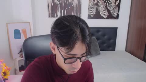 Snapshot of kingdanny_8 chatting on October 30, 2:24 am kingdanny_8 online show from October 30, 2:24 am