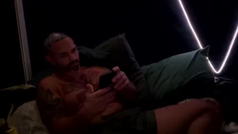 Emul King online show from October 28, 9:35 am