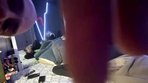 Emul King online show from November 1, 9:11 am