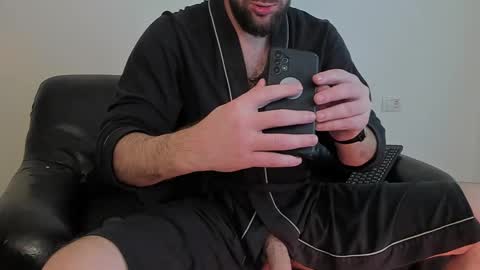 Snapshot of kingmallcom chatting on January 9, 11:14 am The King online show from January 9, 11:14 am