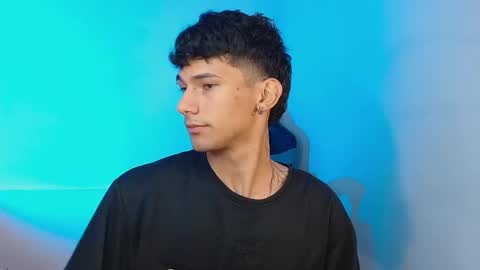 Snapshot of kingparker1 chatting on September 14, 8:13 am A L E X online show from September 14, 8:13 am