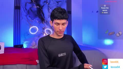 Snapshot of kingparker1 chatting on November 28, 4:59 am A L E X online show from November 28, 4:59 am