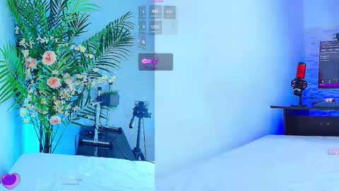 Snapshot of kinky_karo chatting on November 12, 12:11 am online show from November 12, 12:11 am