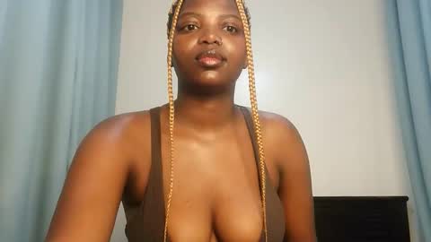 Lola online show from October 21, 12:39 pm