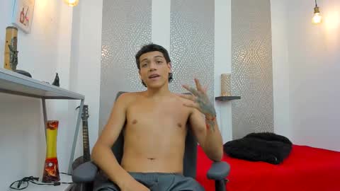 Snapshot of kinky_spice69 chatting on September 22, 6:54 pm online show from September 22, 6:54 pm