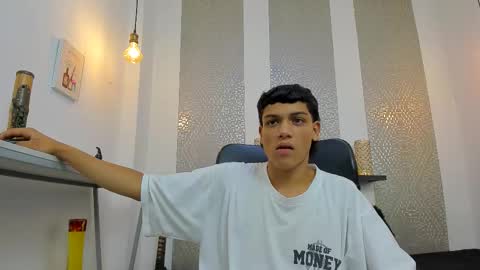 Snapshot of kinky_spice69 chatting on October 3, 12:13 pm online show from October 3, 12:13 pm